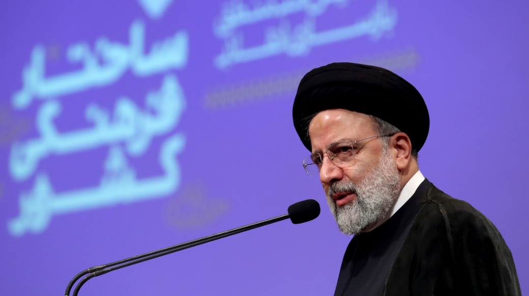 رئیس‌جمهور:‌ بازسازی فرهنگی به‌گونه‌ای باشد که مردم احساس کنند در تصمیم‌سازی، اجرا و نظارت سهیم‌اند